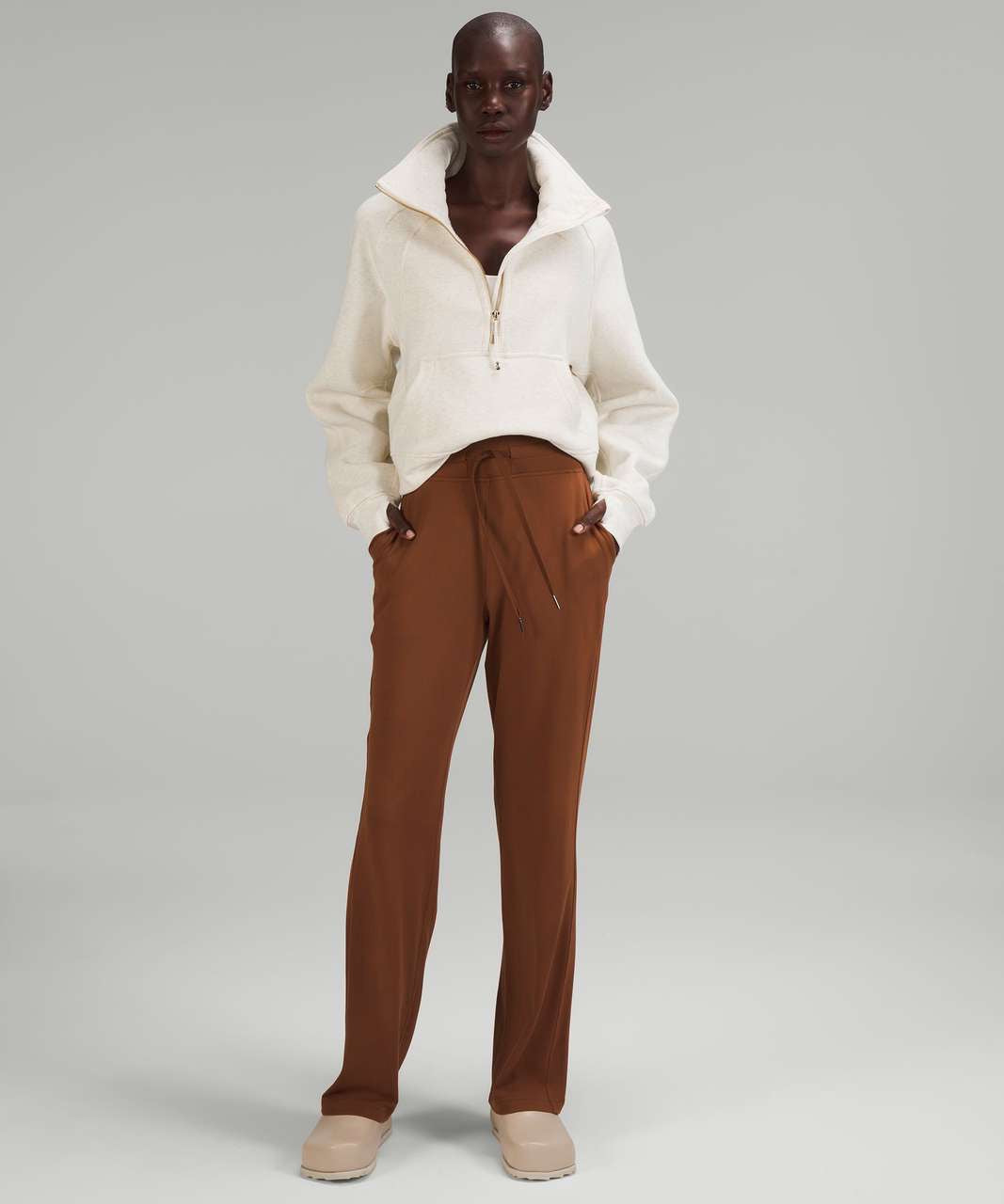 Ready to Rulu Straight Leg High-Rise Pant 31” | Size 2