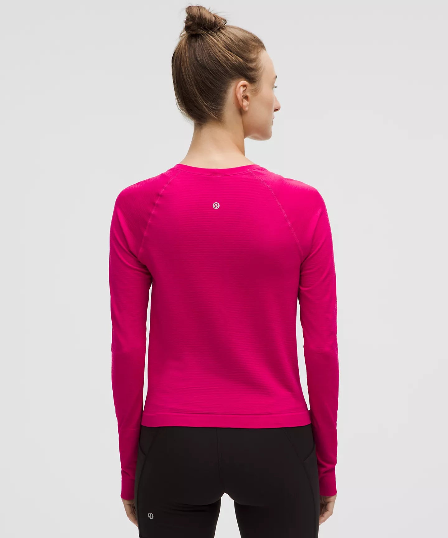 Swiftly Tech Long Sleeve Shirt 2.0 *Waist Length | Size 4