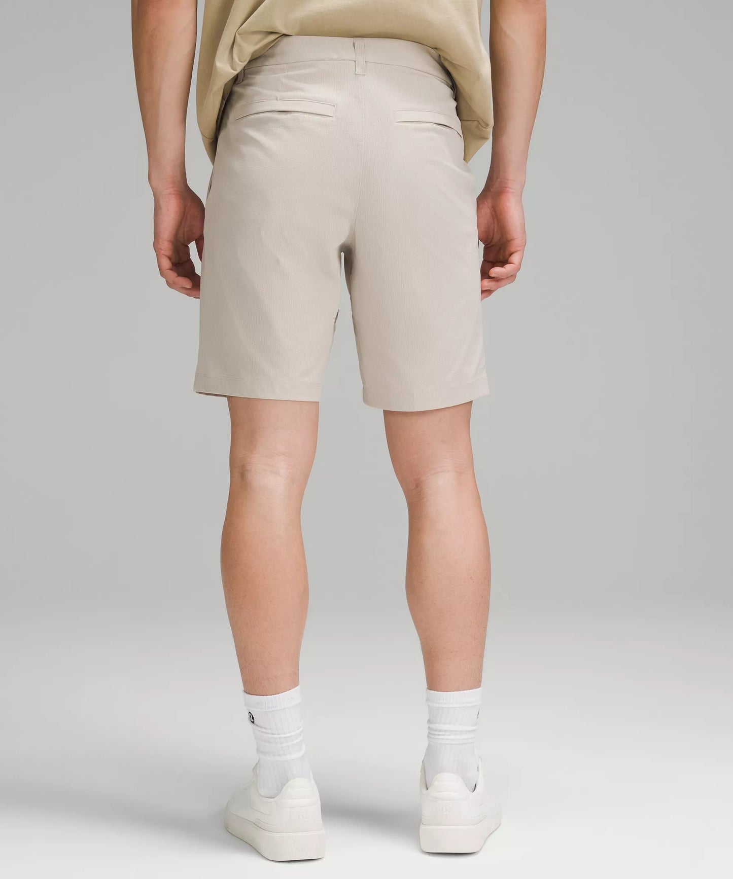 Men’s ABC Classic-Fit Short 9" *WovenAir | Size 32