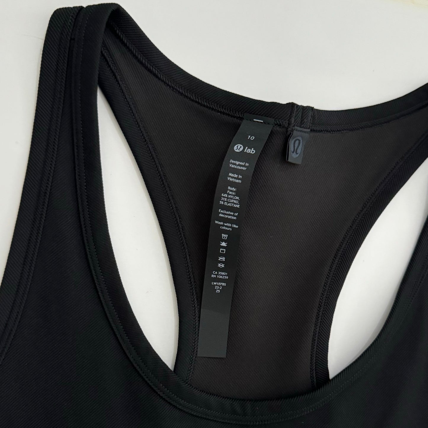 LAB Stretch Cupro Cropped Tank | Size 10